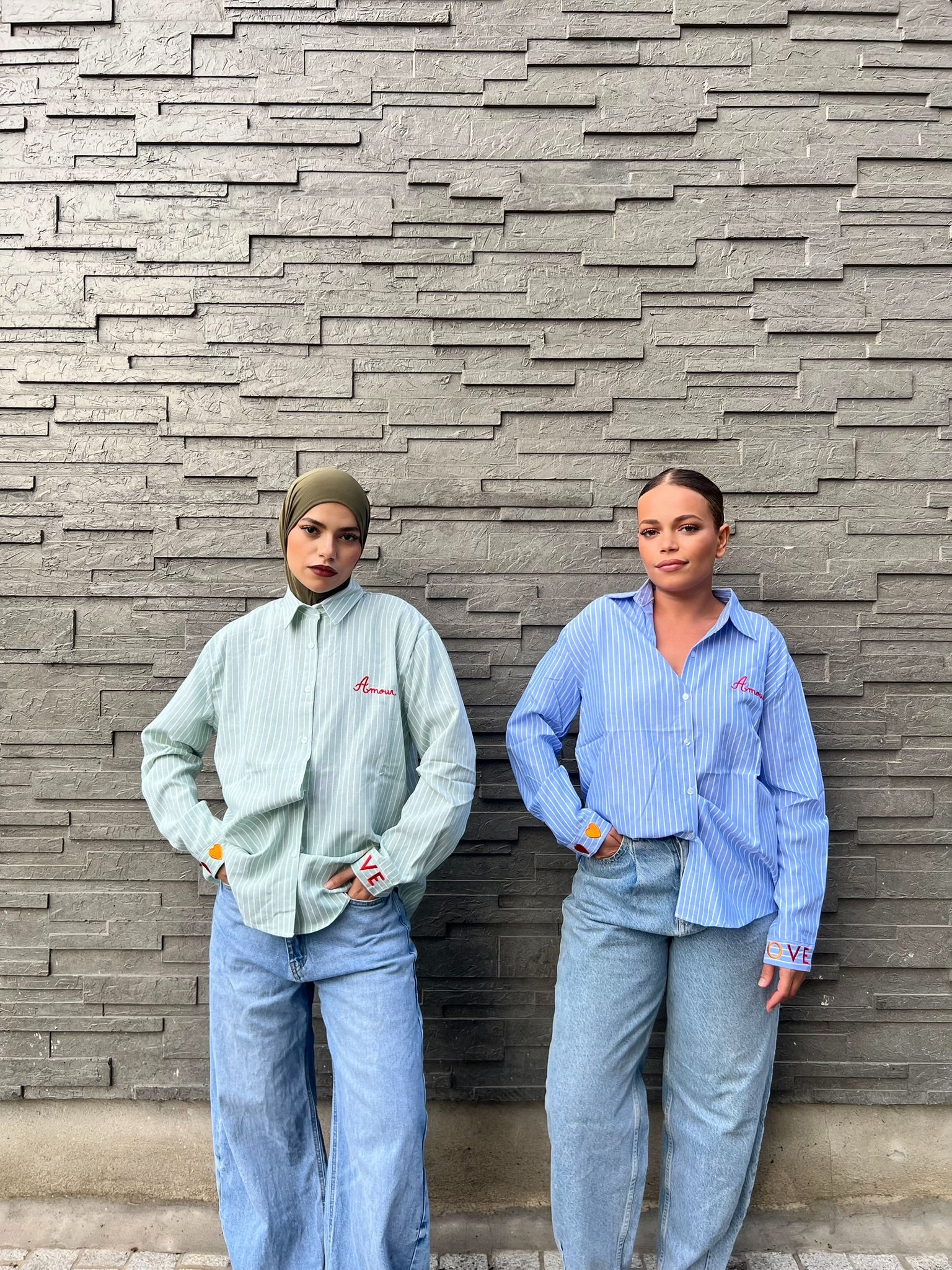 Chemise bleu Rayée à Manches Longues – Détails Brodés
