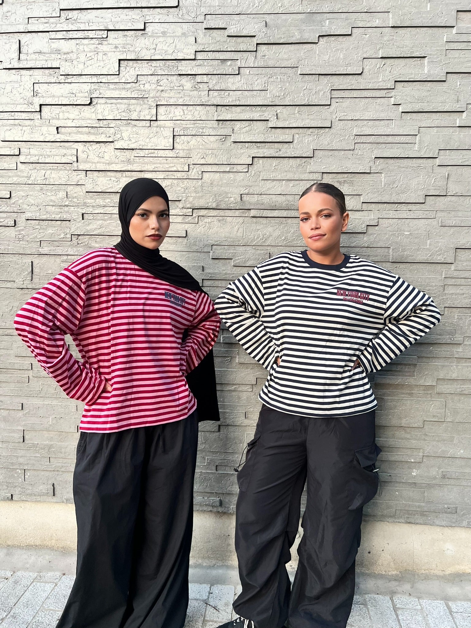 Haut Rayé Oversize Noir & Blanc – Manches Longues– Coupe Streetwear